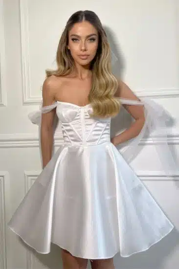 שמלת כלה להשכרה