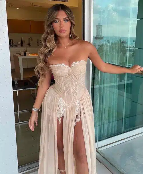 שמלת ערב להשכרה