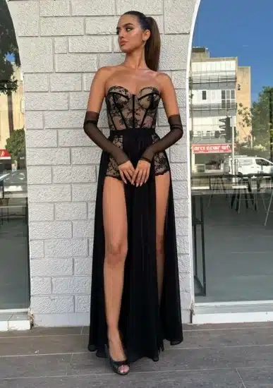 שמלת ערב שחורה